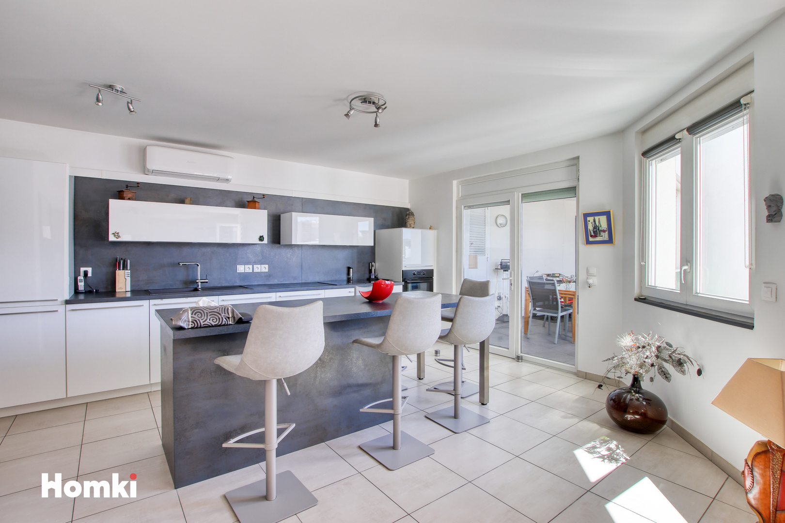 Homki - Vente Appartement  de 95.0 m² à Toulon 83000