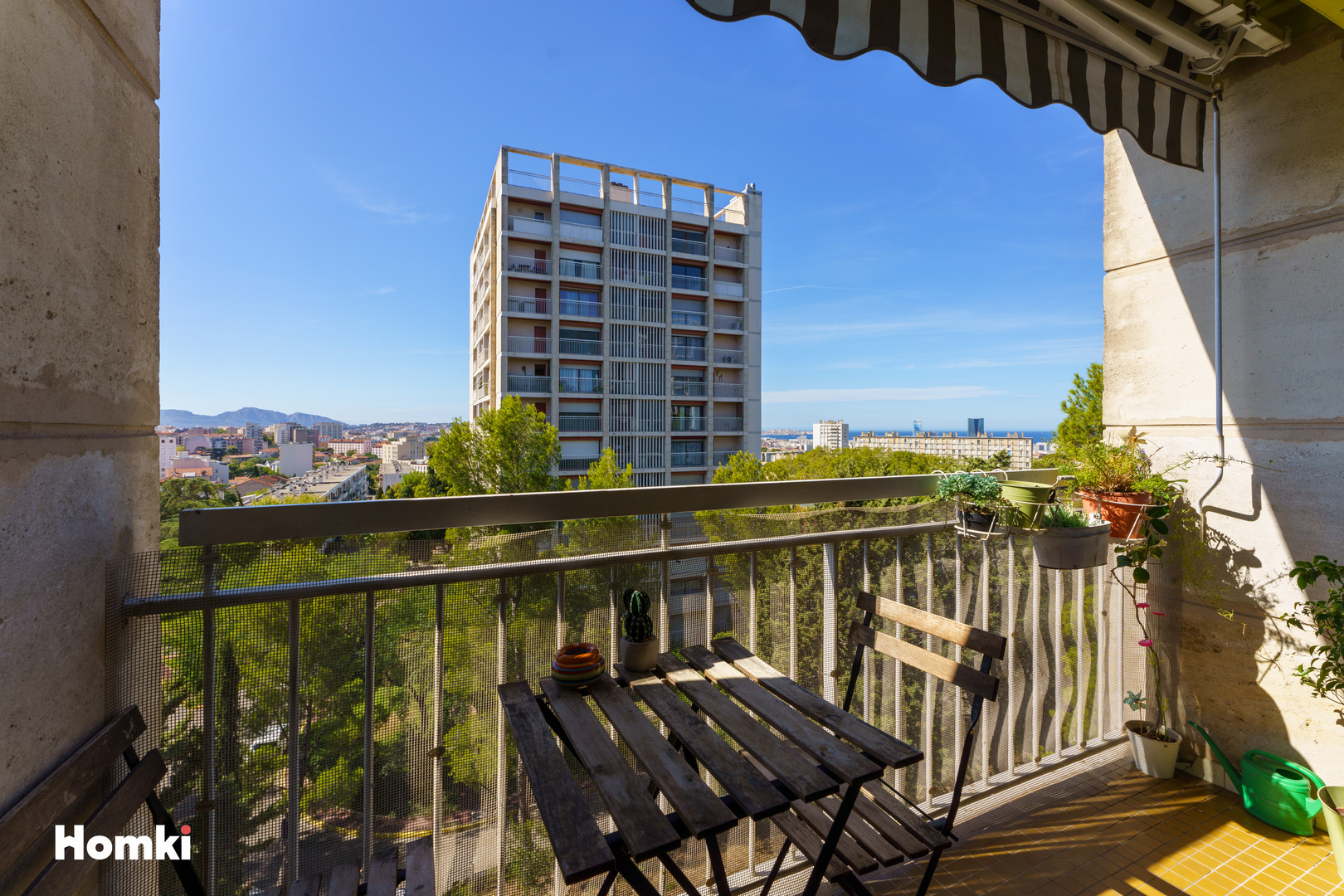 Homki - Vente Appartement  de 58.0 m² à Marseille 13013