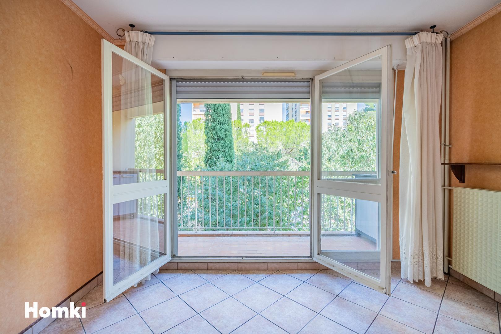 Homki - Vente Appartement  de 89.0 m² à Marseille 13010