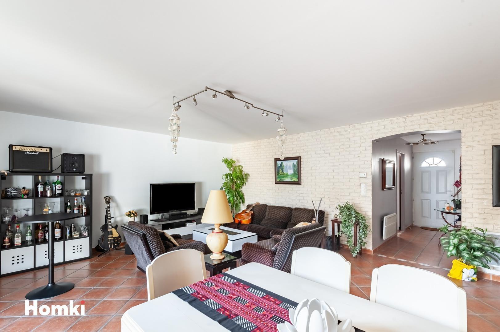 Homki - Vente Appartement  de 111.0 m² à Istres 13800