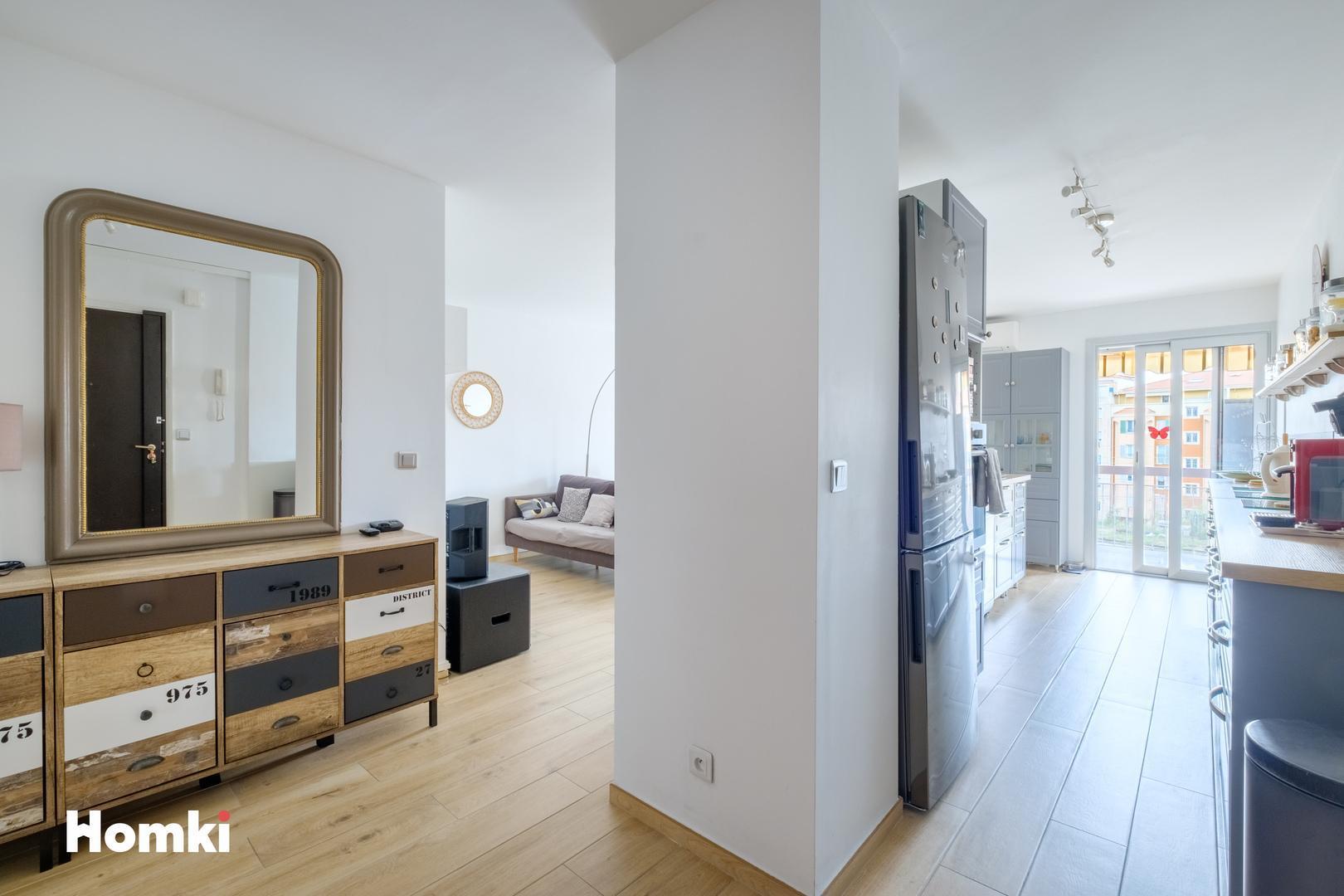 Homki - Vente Appartement  de 87.0 m² à Menton 06500