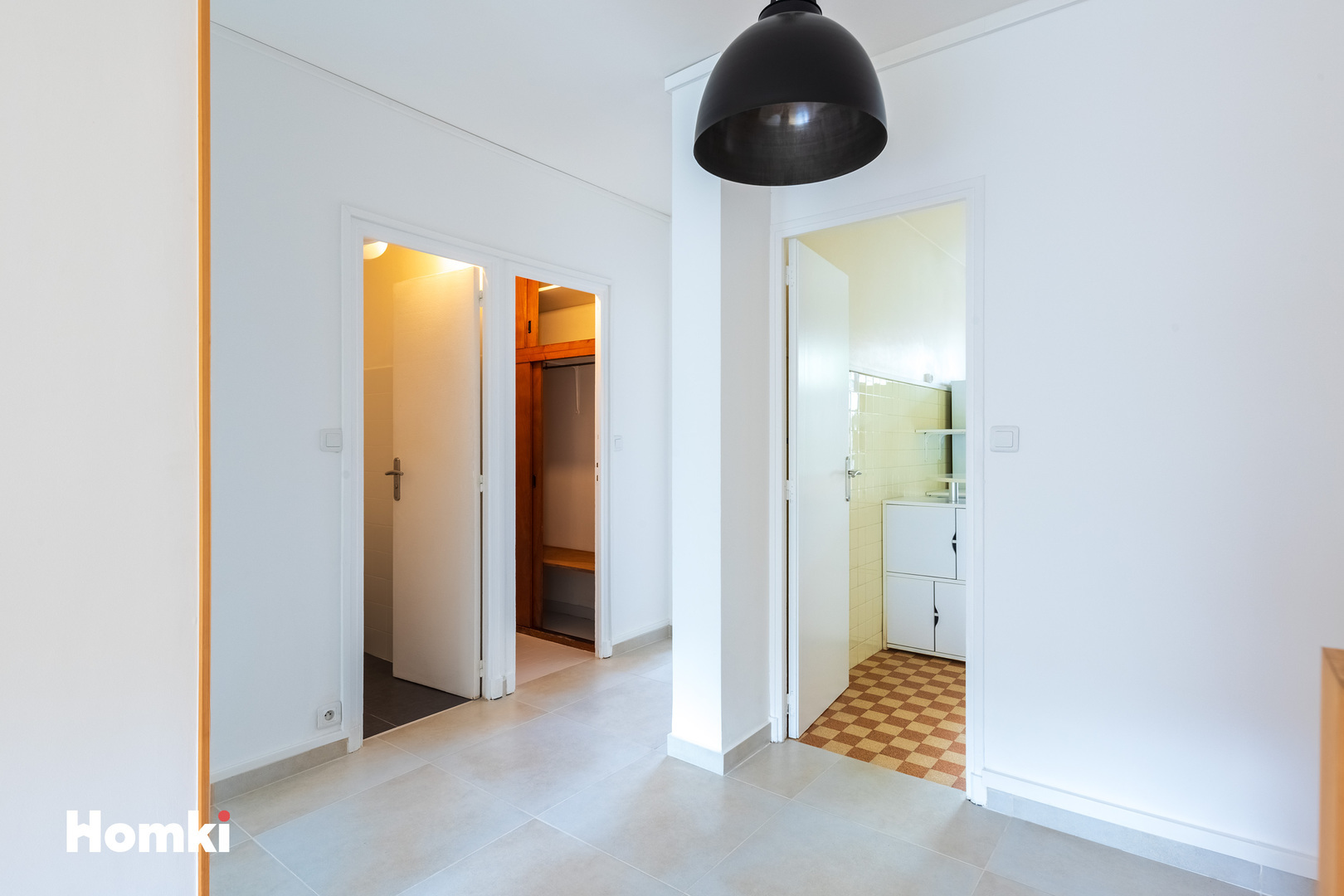 Homki - Vente Appartement  de 66.0 m² à Marseille 13005