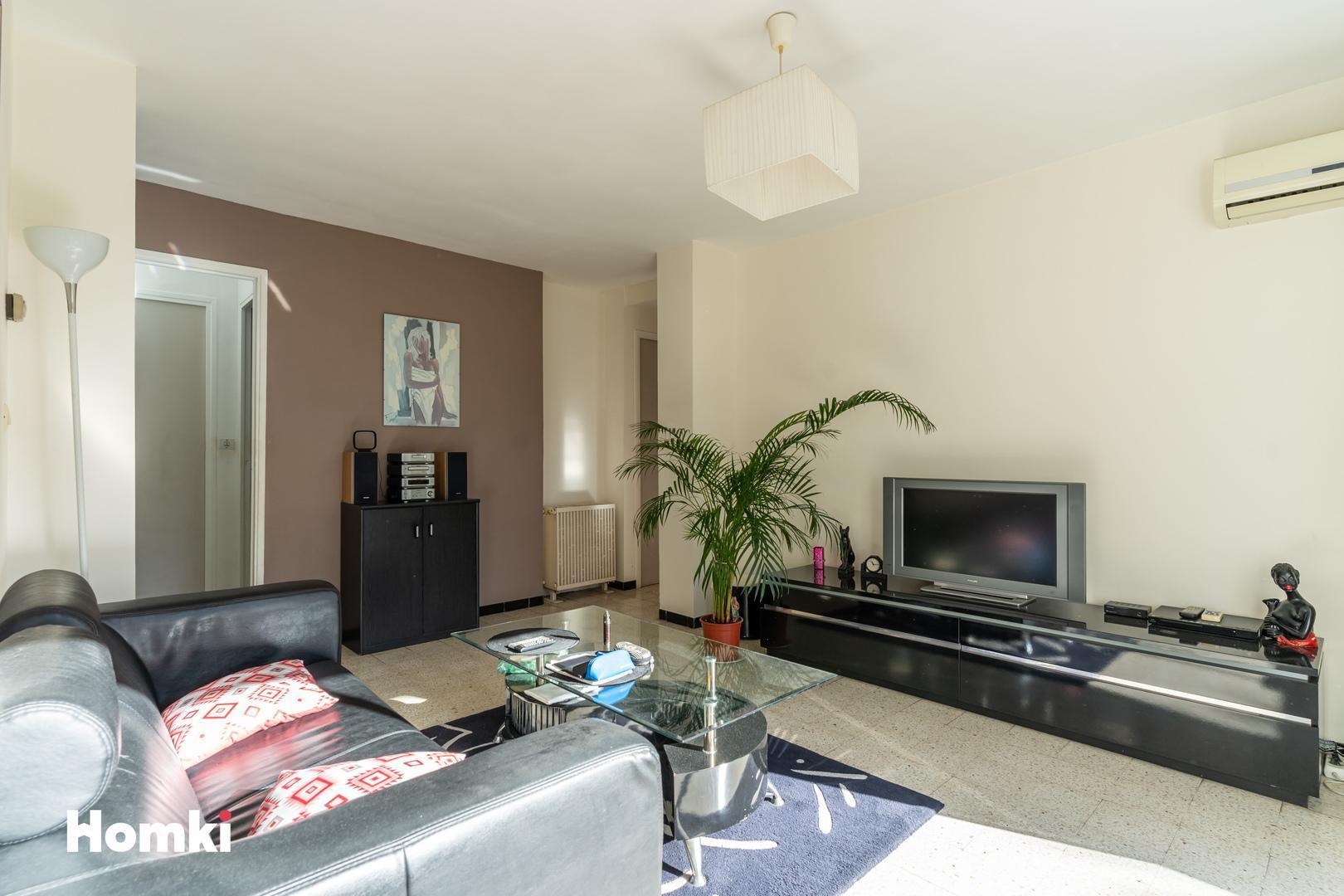 Homki - Vente Appartement  de 65.0 m² à Marseille 13009