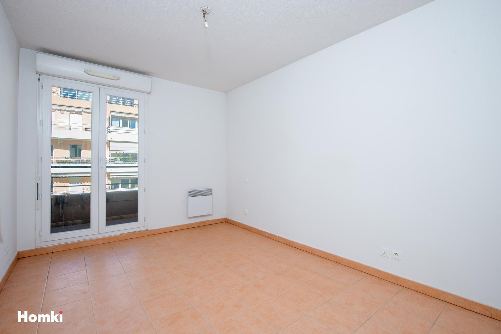 Homki - Vente Appartement  de 73.0 m² à Menton 06500