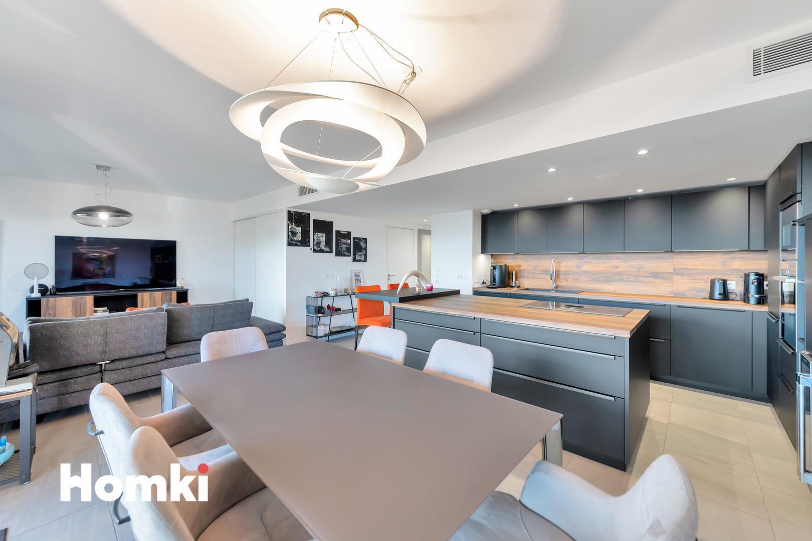 Homki - Vente Appartement  de 85.0 m² à Cannes 06150