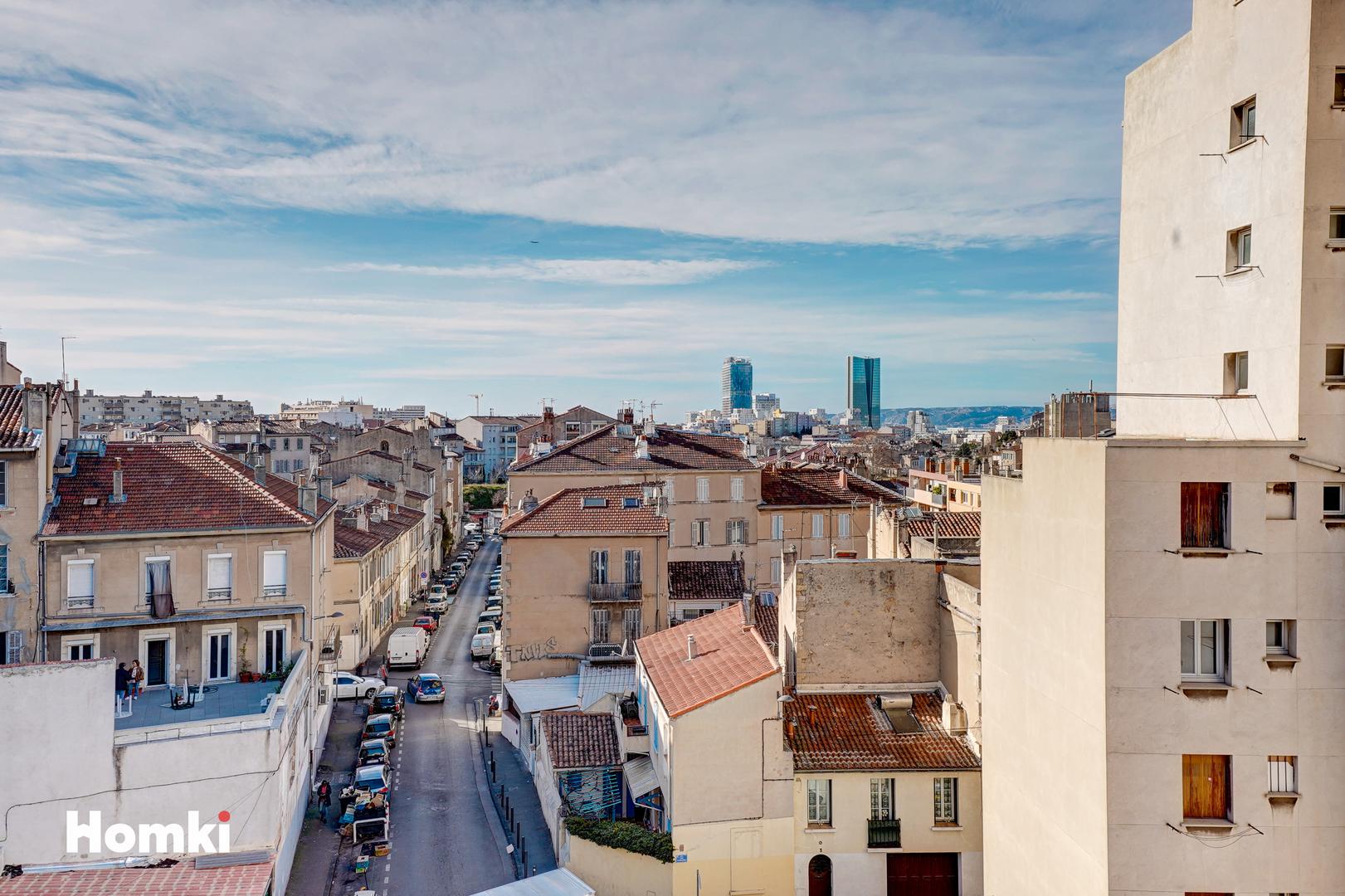 Homki - Vente Appartement  de 53.0 m² à Marseille 13003