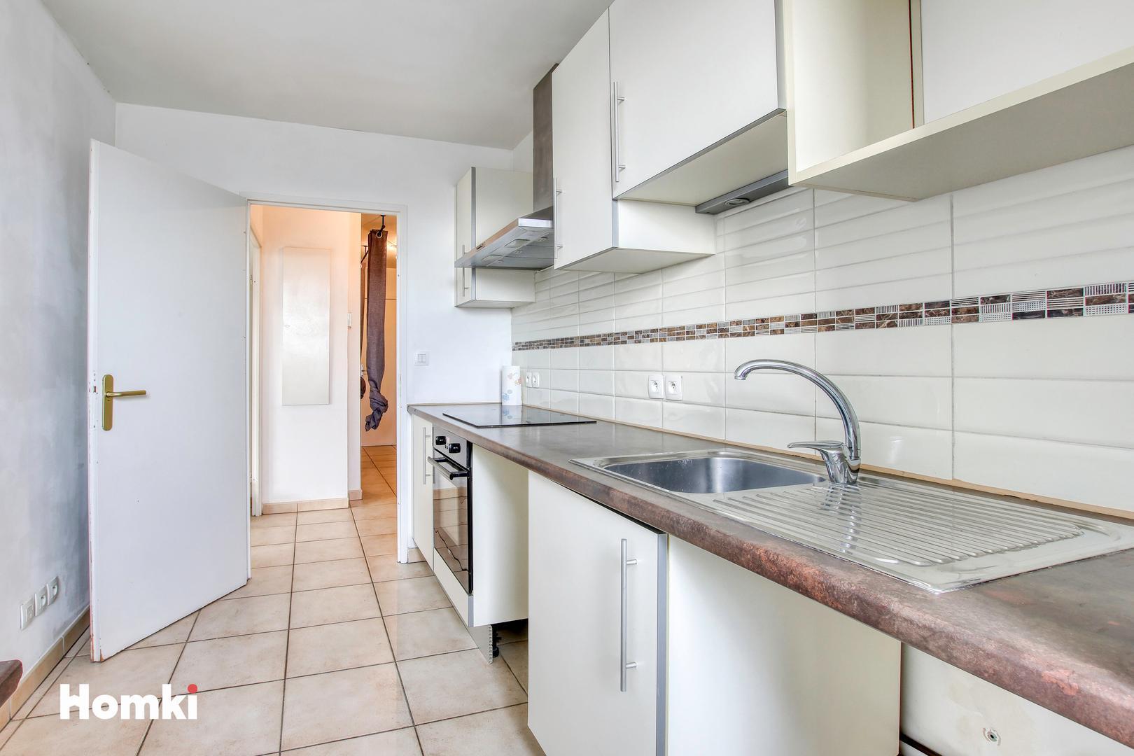 Homki - Vente Appartement  de 71.0 m² à La Ciotat 13600