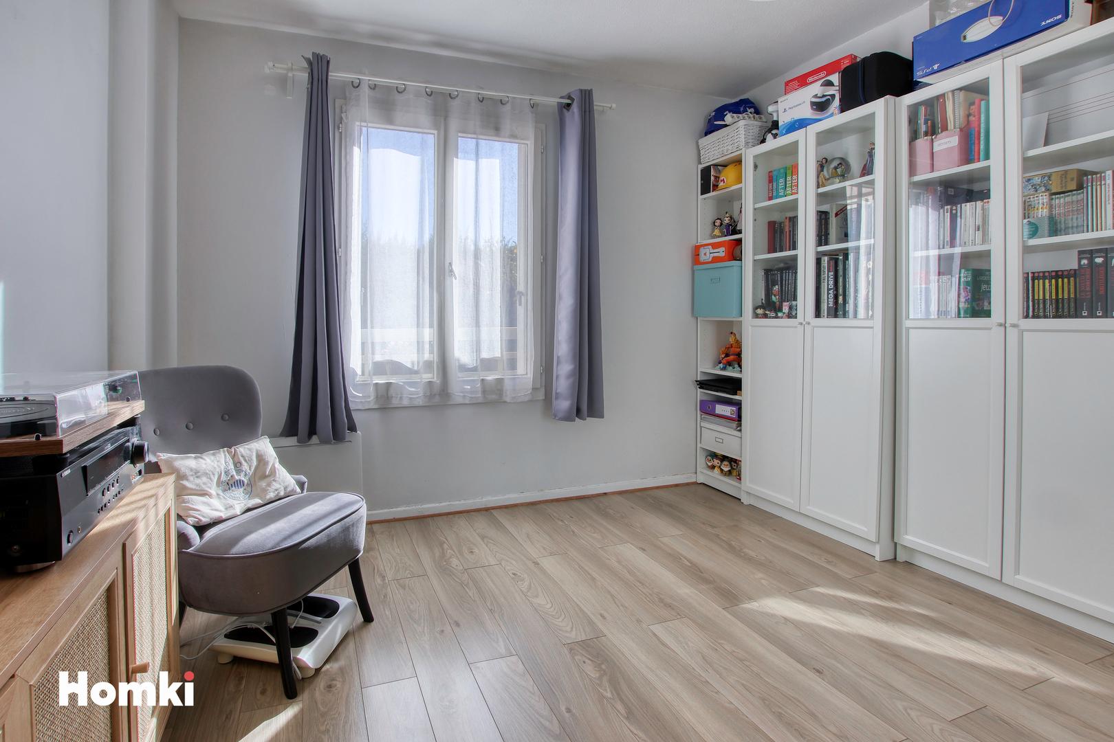 Homki - Vente Appartement  de 74.0 m² à Sanary-sur-Mer 83110