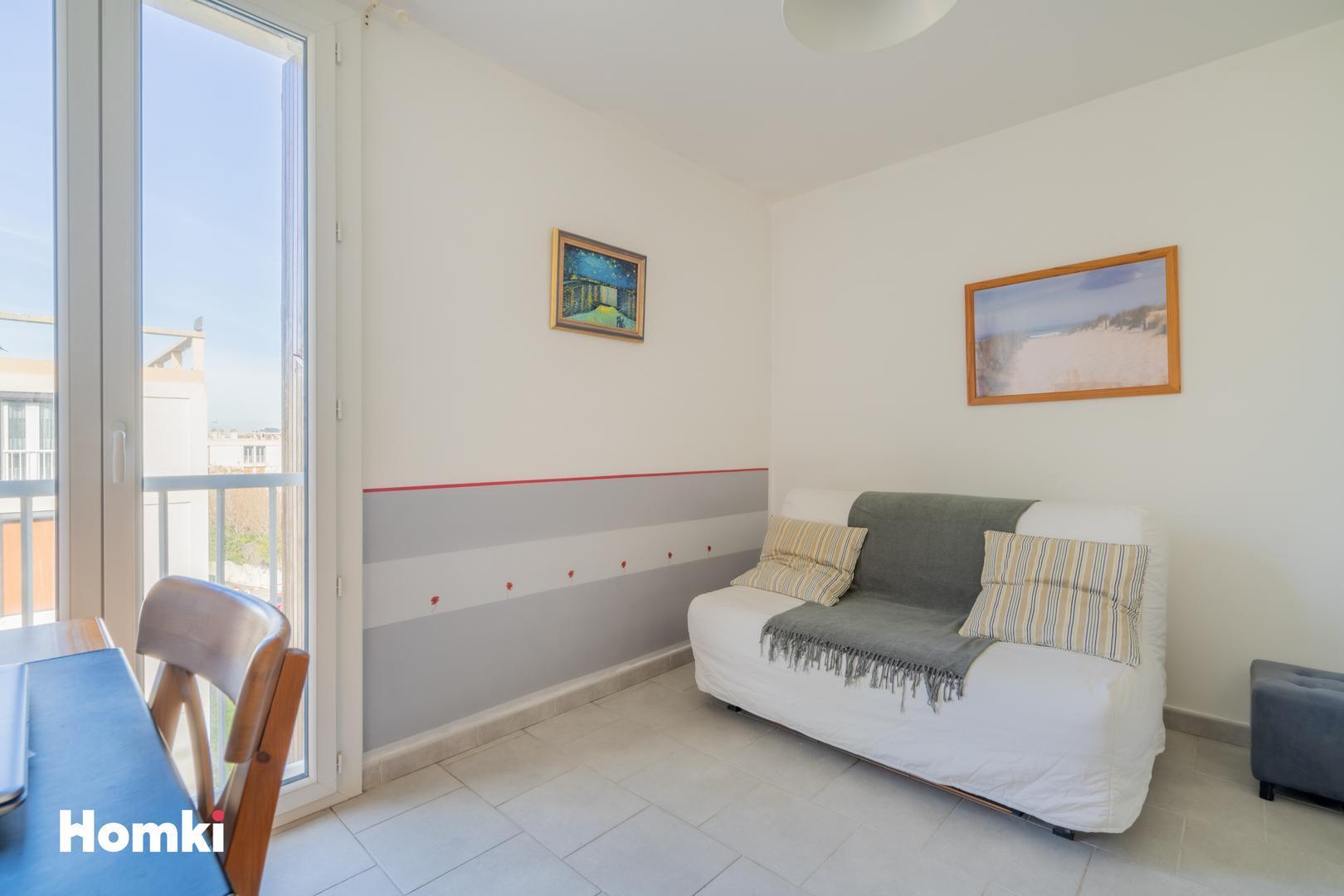 Homki - Vente Appartement  de 60.0 m² à Marseille 13008