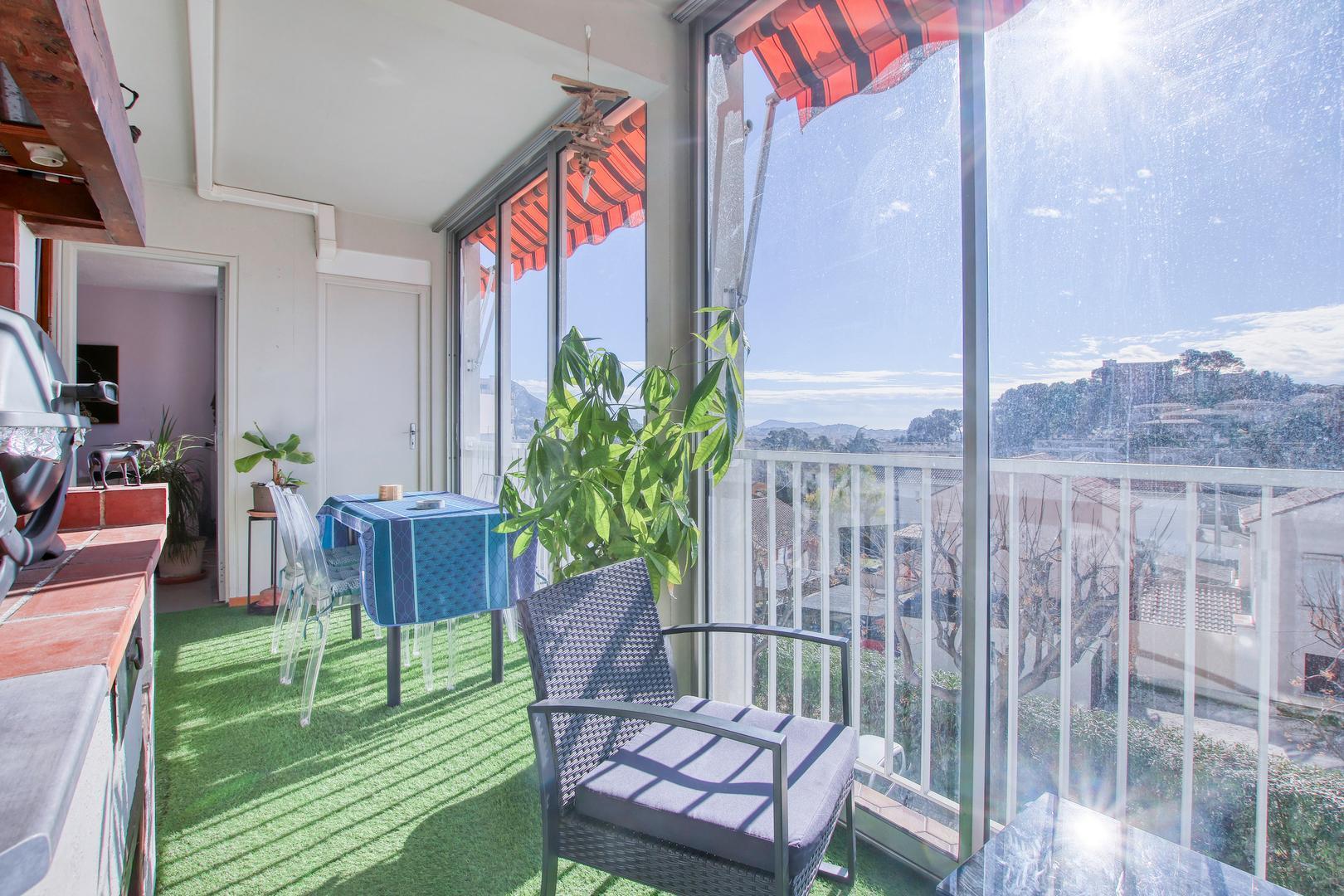 Homki - Vente Appartement  de 78.0 m² à Toulon 83200
