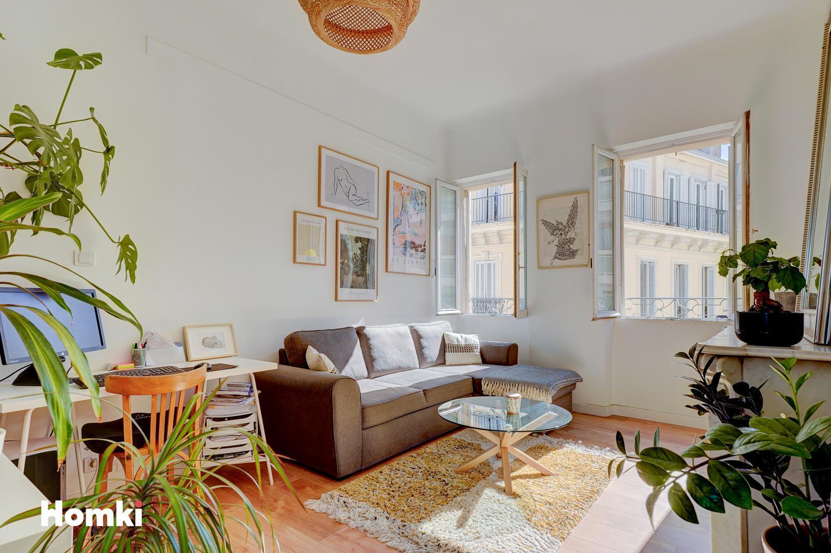 Homki - Vente Appartement  de 87.0 m² à Marseille 13001
