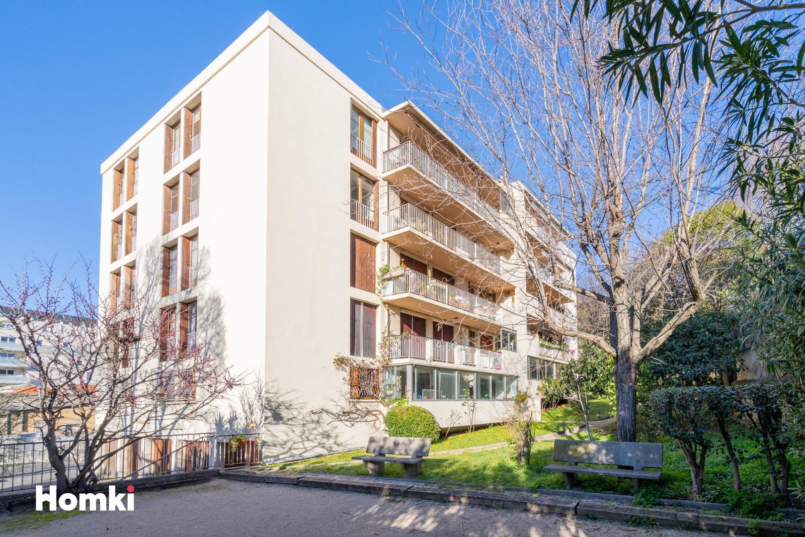 Homki - Vente Appartement  de 104.0 m² à Marseille 13004