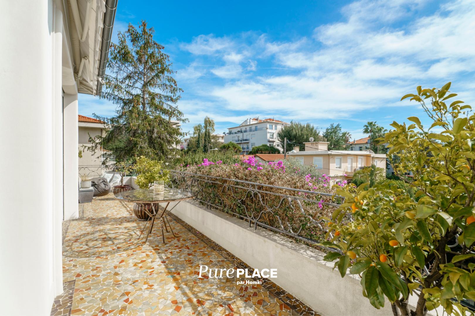 Homki - Vente Maison/villa  de 360.0 m² à Nice 06000