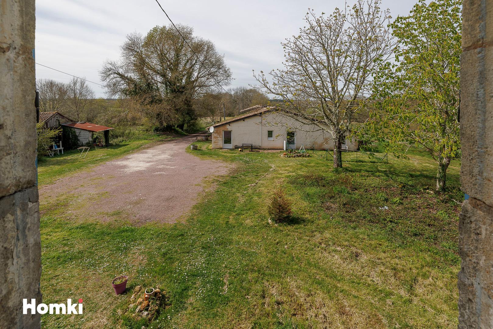 Homki - Vente Maison/villa  de 300.0 m² à La Clotte 17360