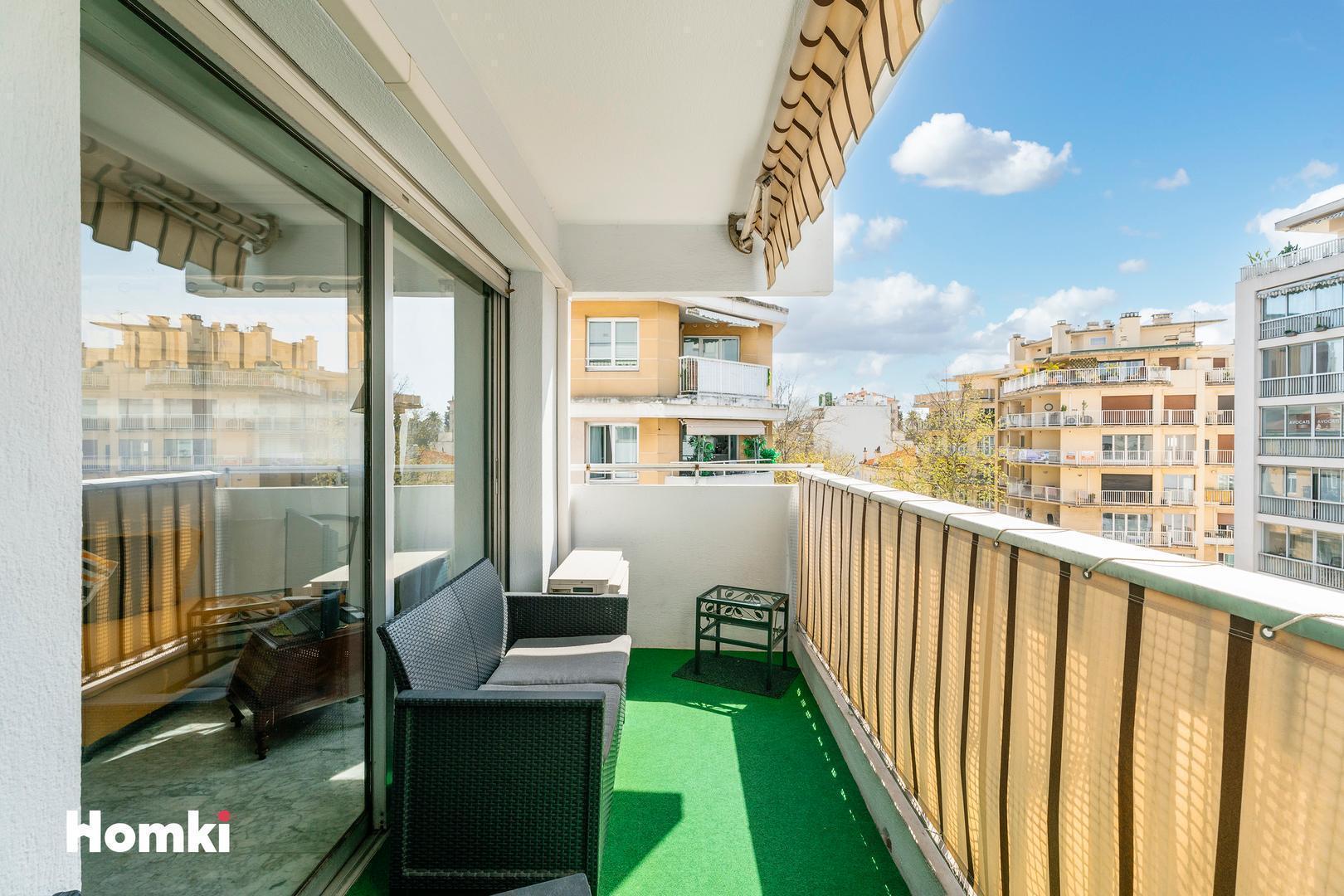 Homki - Vente Appartement  de 66.0 m² à Cannes 06400