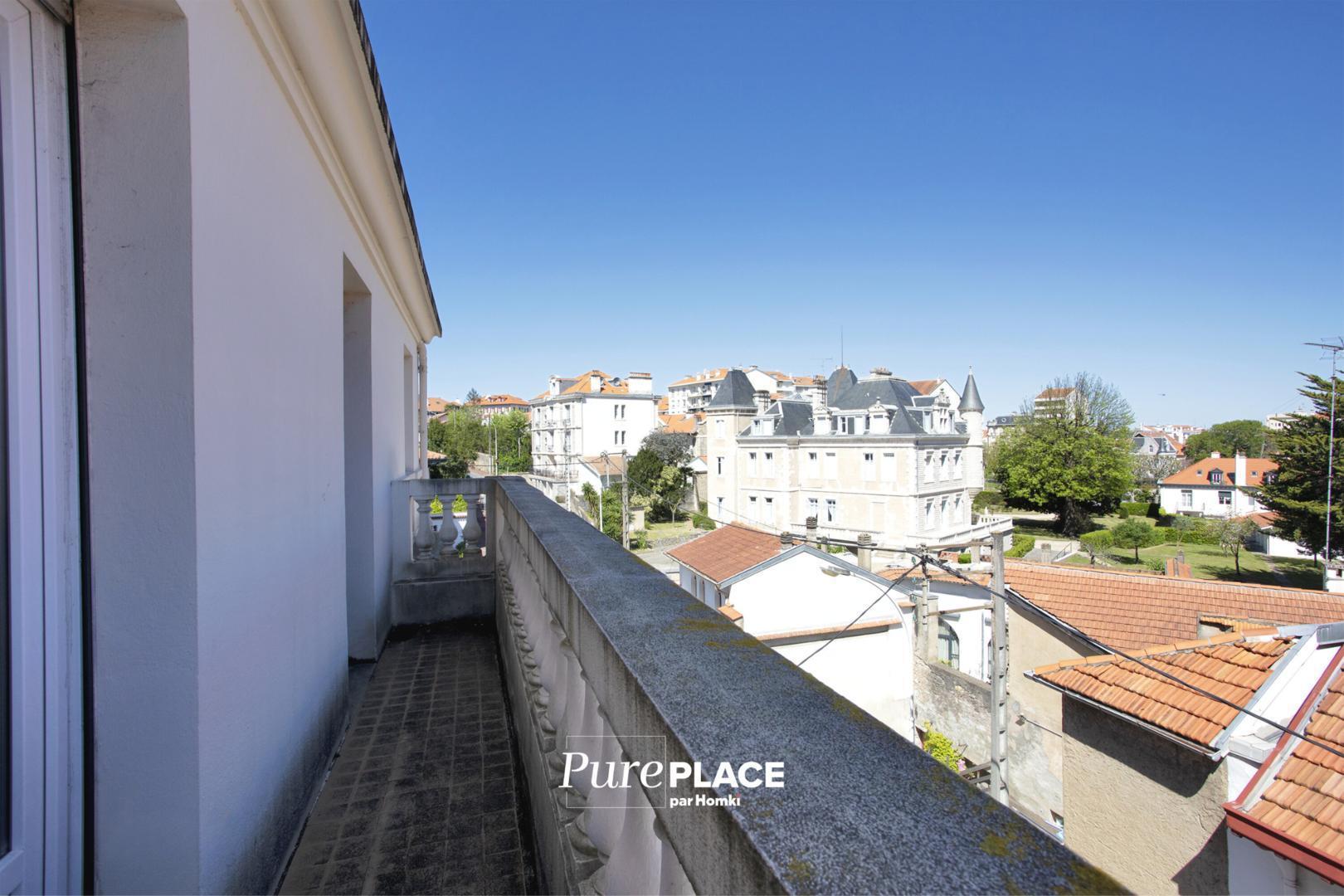 Homki - Vente Appartement  de 104.0 m² à Biarritz 64200