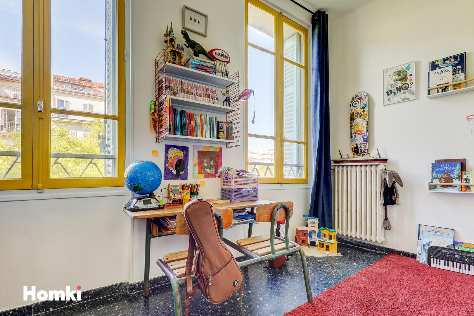Homki - Vente Appartement  de 124.0 m² à Marseille 13001