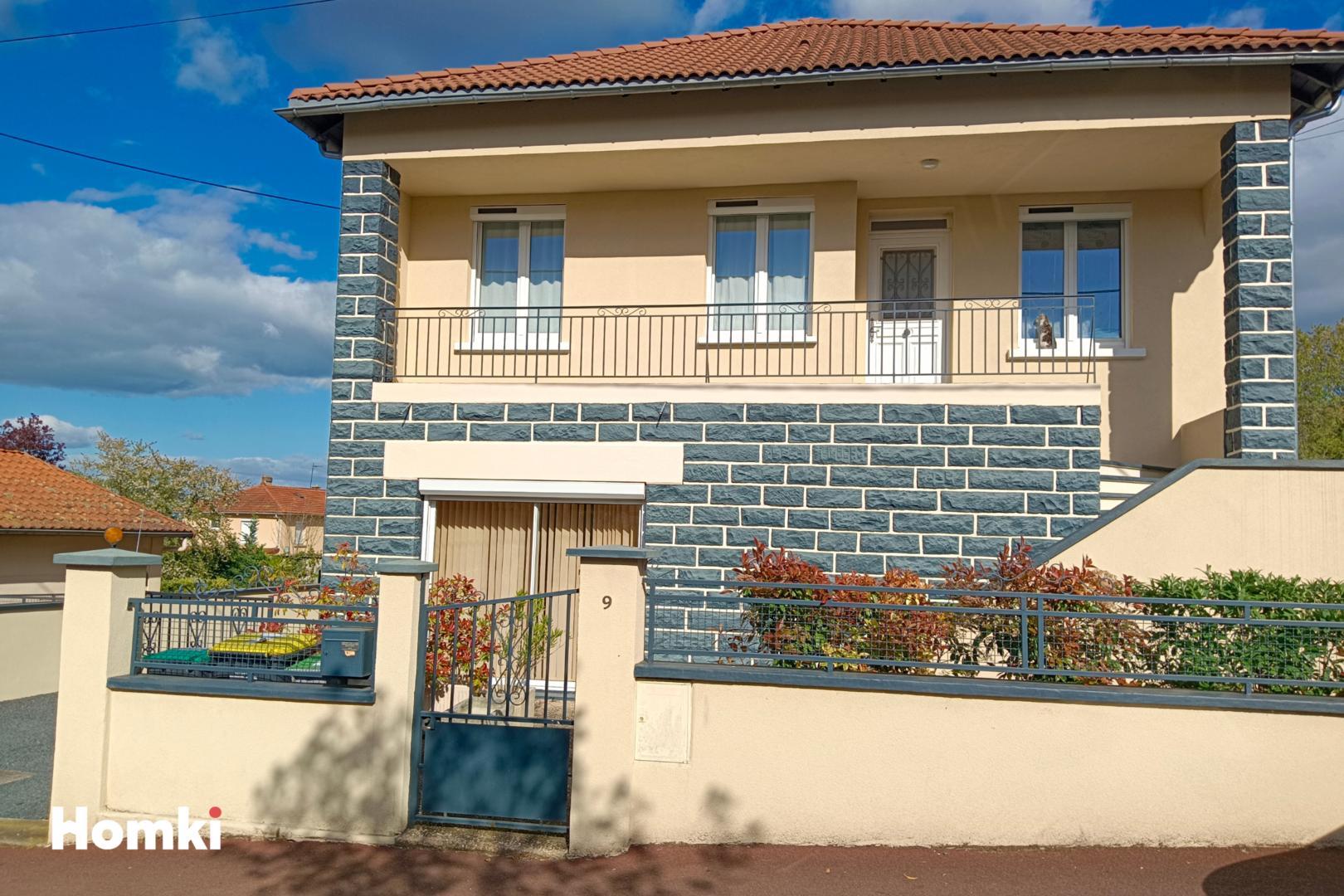 Homki - Vente Maison/villa  de 135.0 m² à Riom 63200