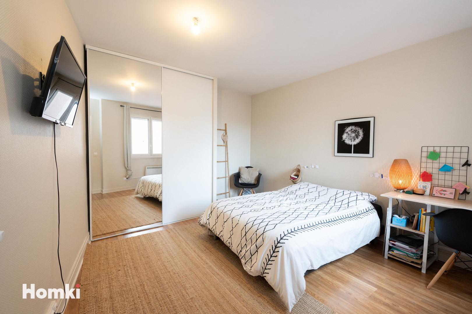 Homki - Vente Appartement  de 79.0 m² à Valence 26000