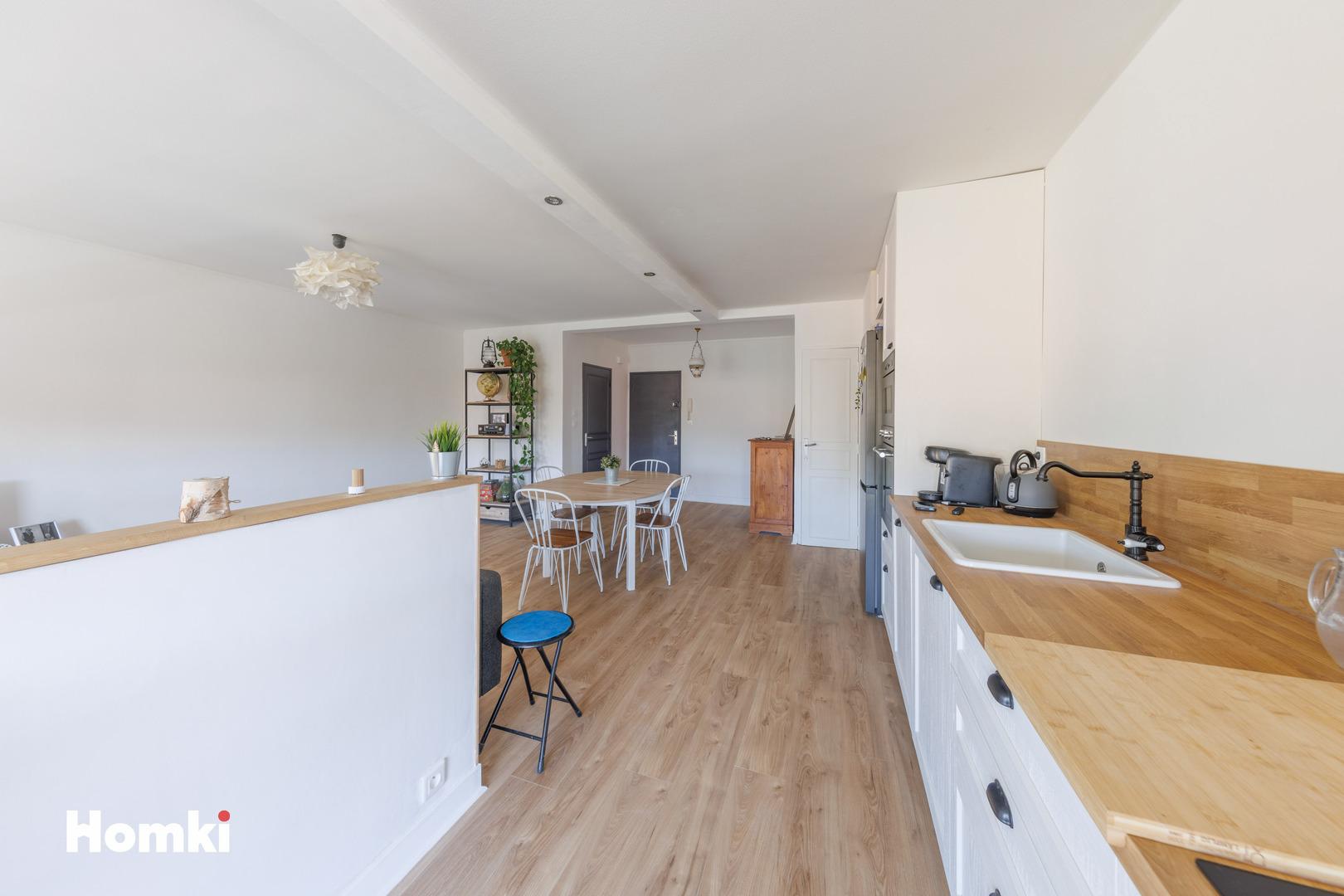 Homki - Vente Appartement  de 101.0 m² à Cournon-d'Auvergne 63800