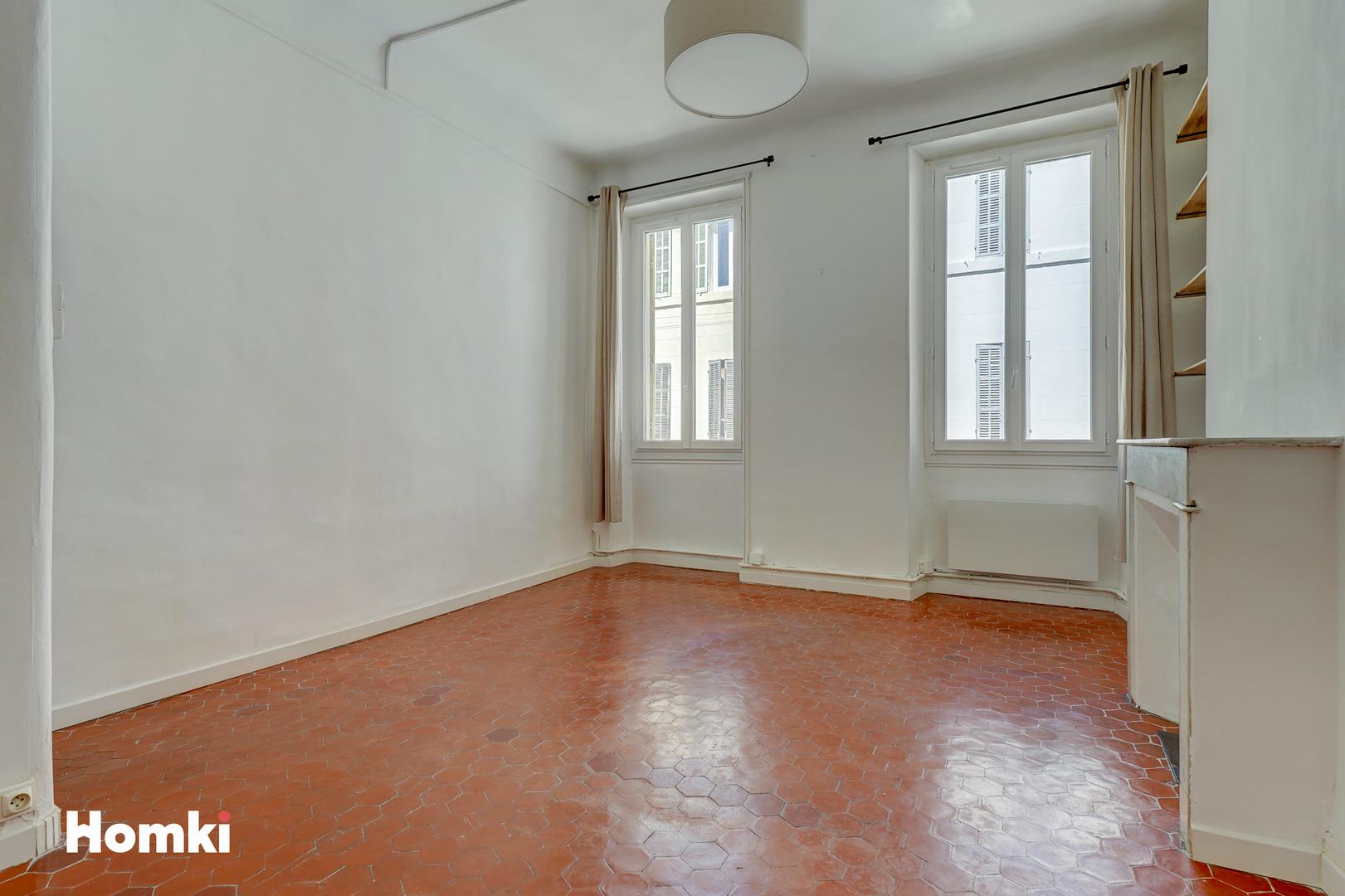 Homki - Vente Appartement  de 77.0 m² à Marseille 13006