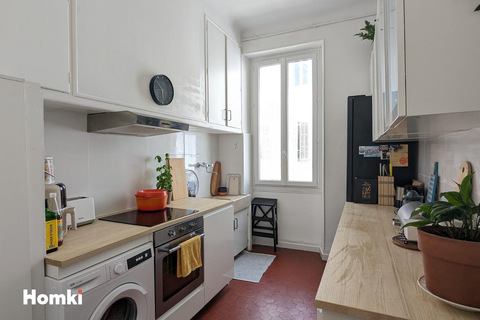 Homki - Vente Appartement  de 77.0 m² à Marseille 13006