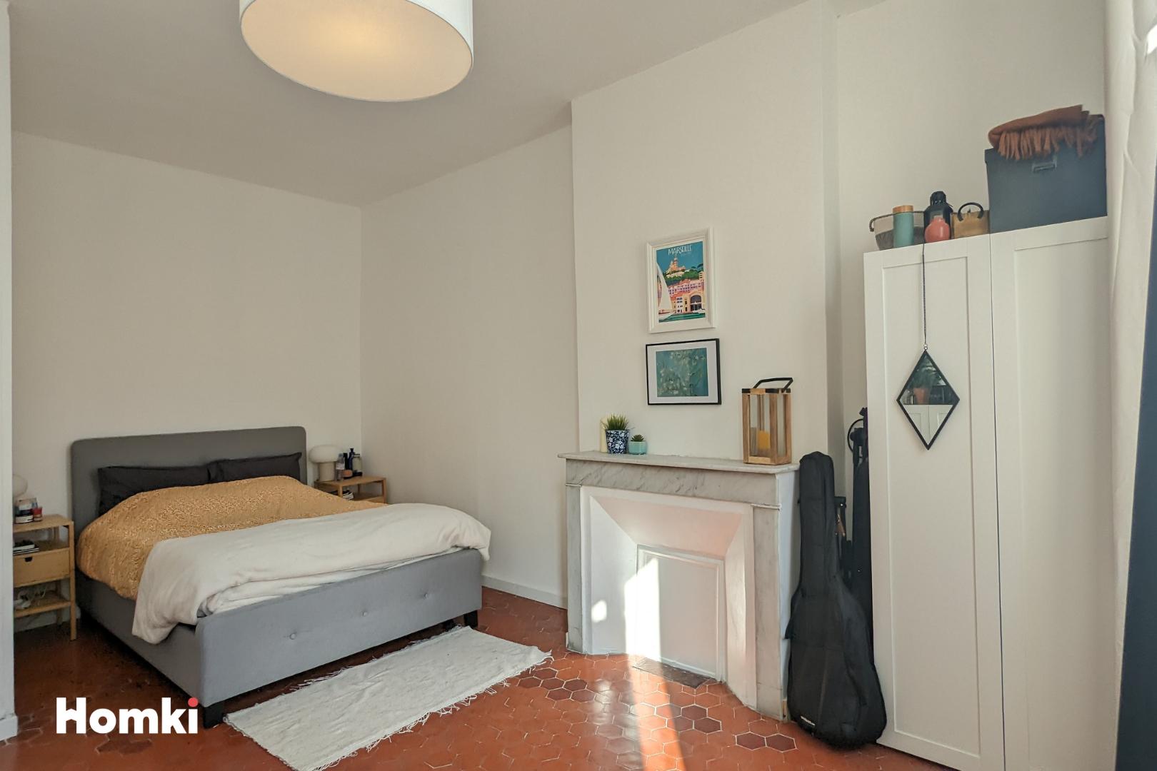 Homki - Vente Appartement  de 77.0 m² à Marseille 13006