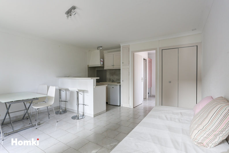 Homki - Vente Maison/villa  de 31.0 m² à Pernes-les-Fontaines 84210