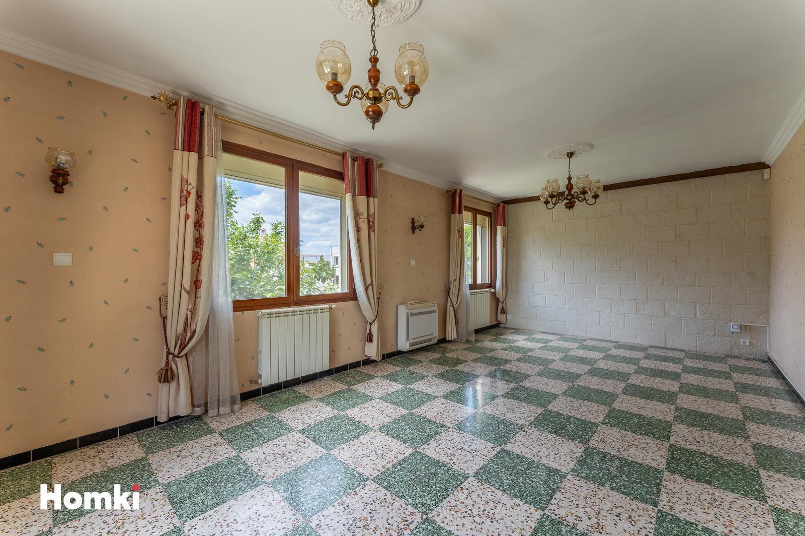 Homki - Vente Maison/villa  de 157.0 m² à Arles 13200