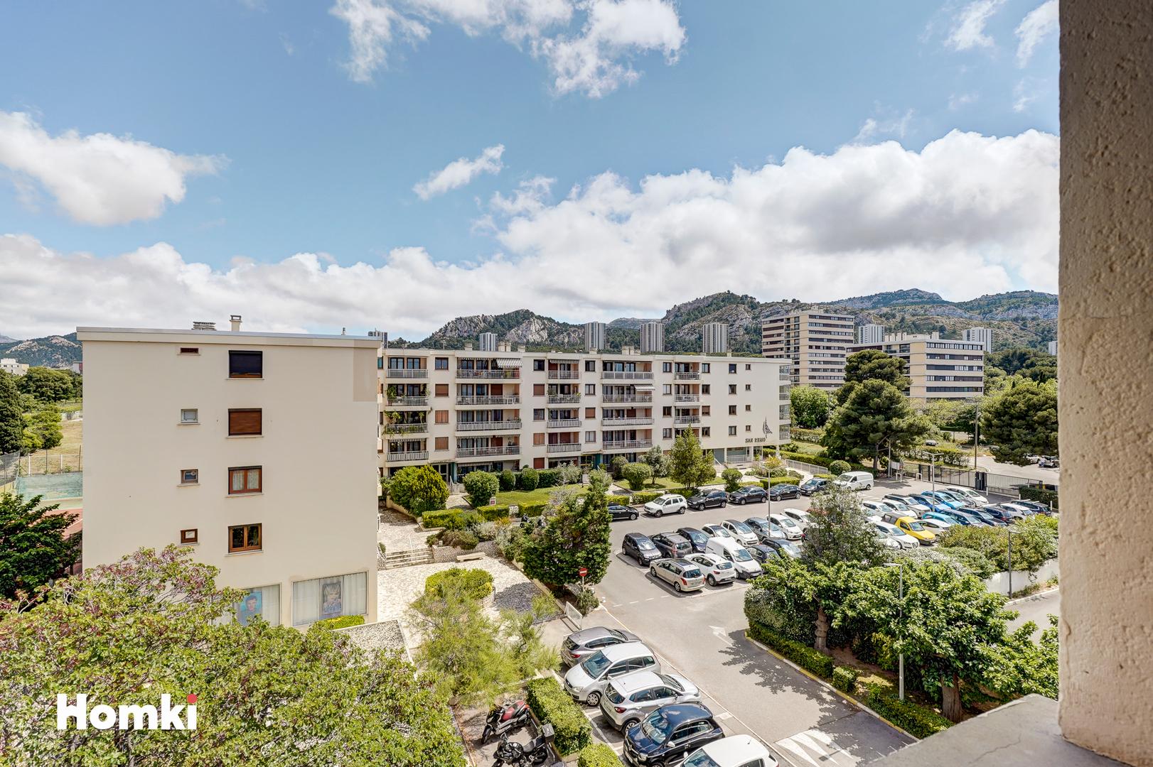 Homki - Vente Appartement  de 74.0 m² à Marseille 13008
