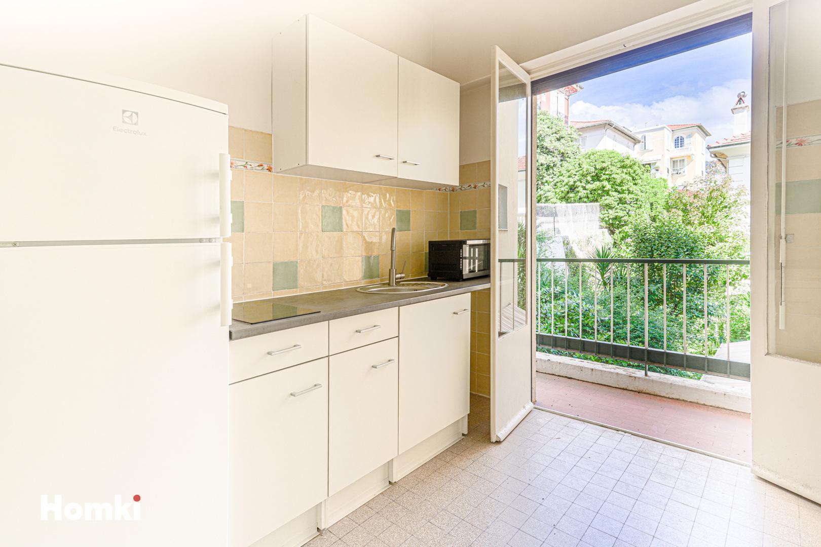 Homki - Vente Appartement  de 51.2 m² à Nice 06100