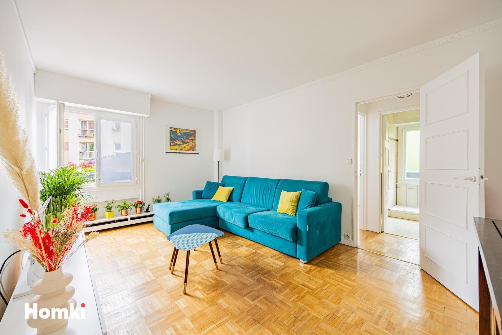 Homki - Vente Appartement  de 46.0 m² à Paris 75020