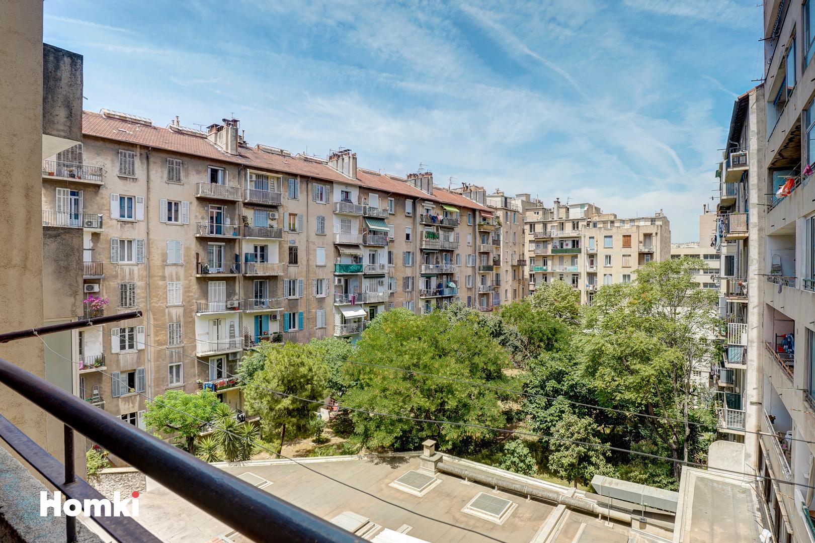 Homki - Vente Appartement  de 83.0 m² à Marseille 13004