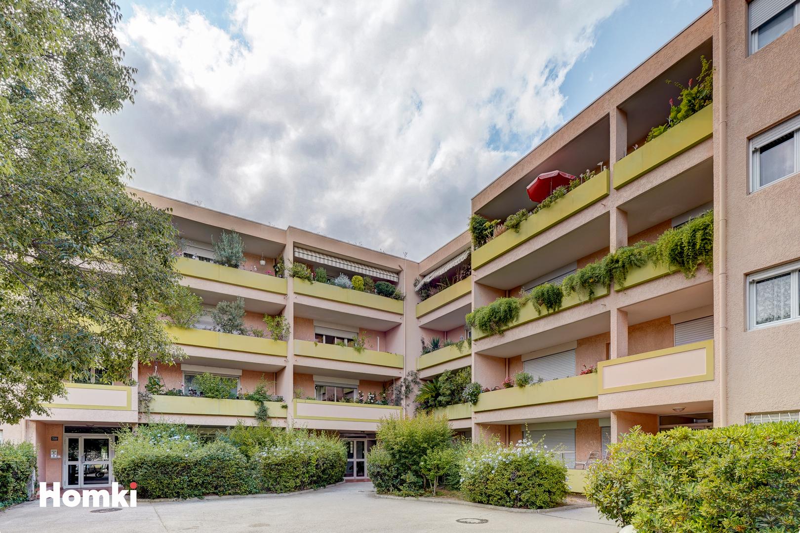 Homki - Vente Appartement  de 95.34 m² à Marseille 13012