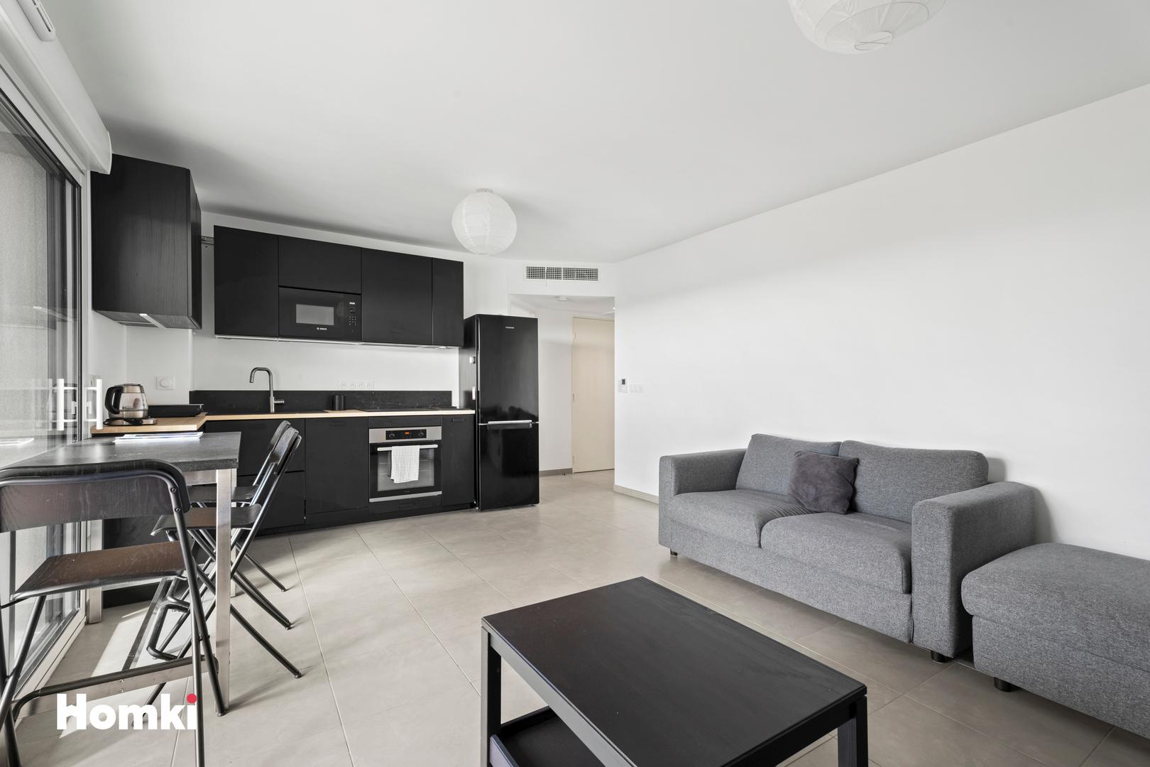 Homki - Vente Appartement  de 43.22 m² à Vallauris 06220