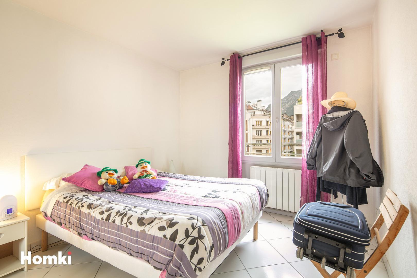 Homki - Vente Appartement  de 68.0 m² à Grenoble 38000