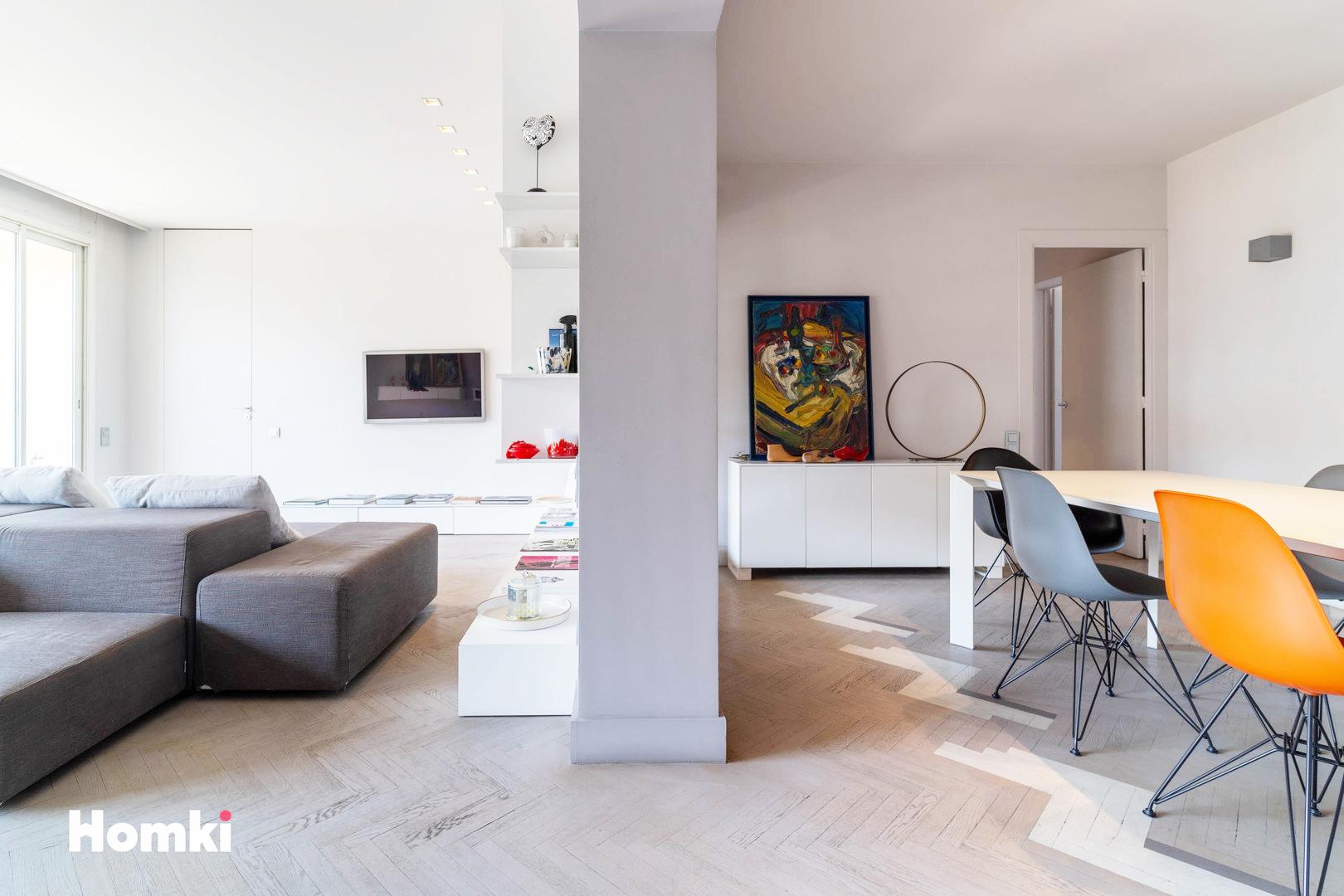Homki - Vente Appartement  de 126.0 m² à Marseille 13008