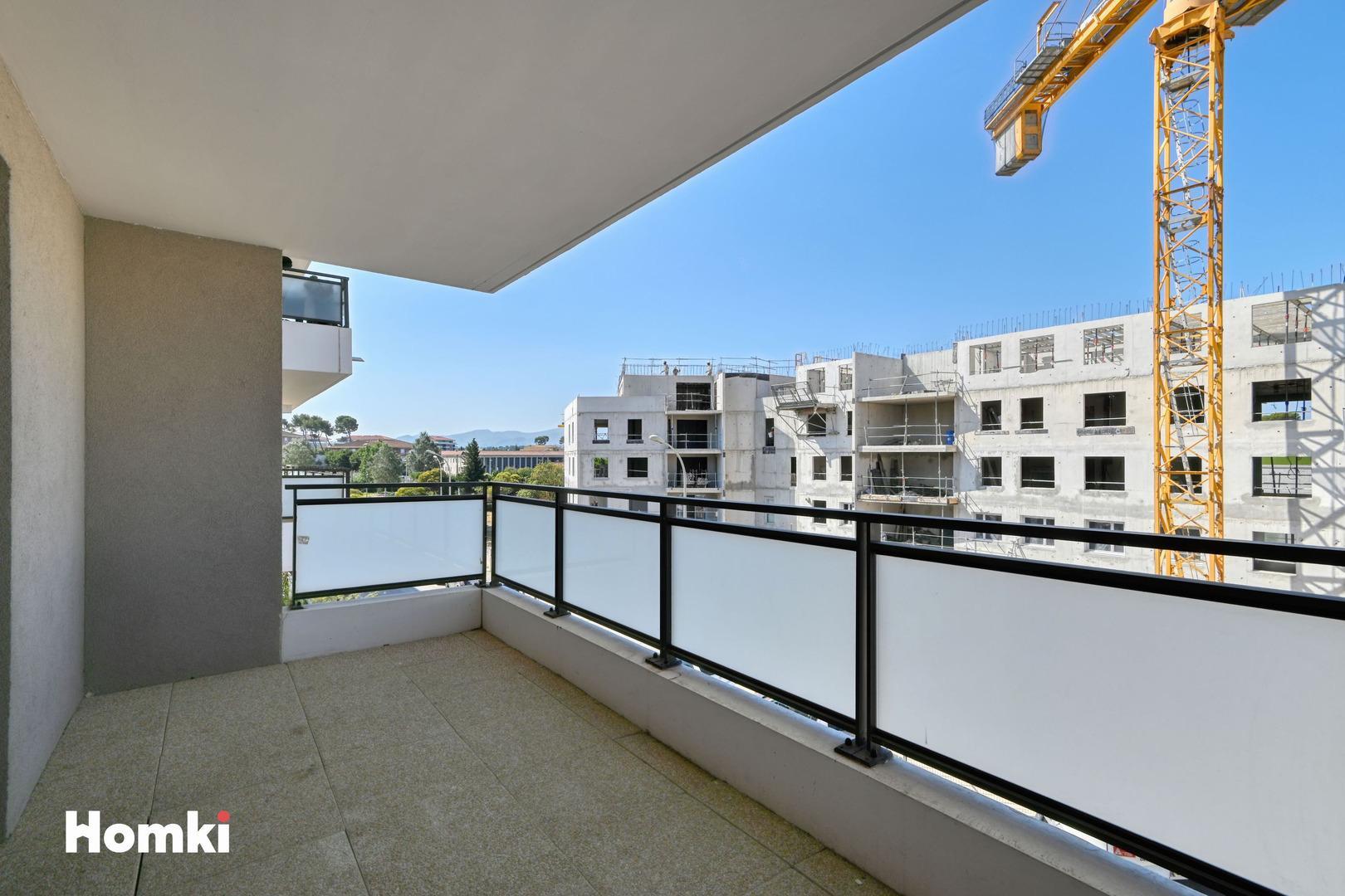 Homki - Vente Appartement  de 50.0 m² à Marseille 13013