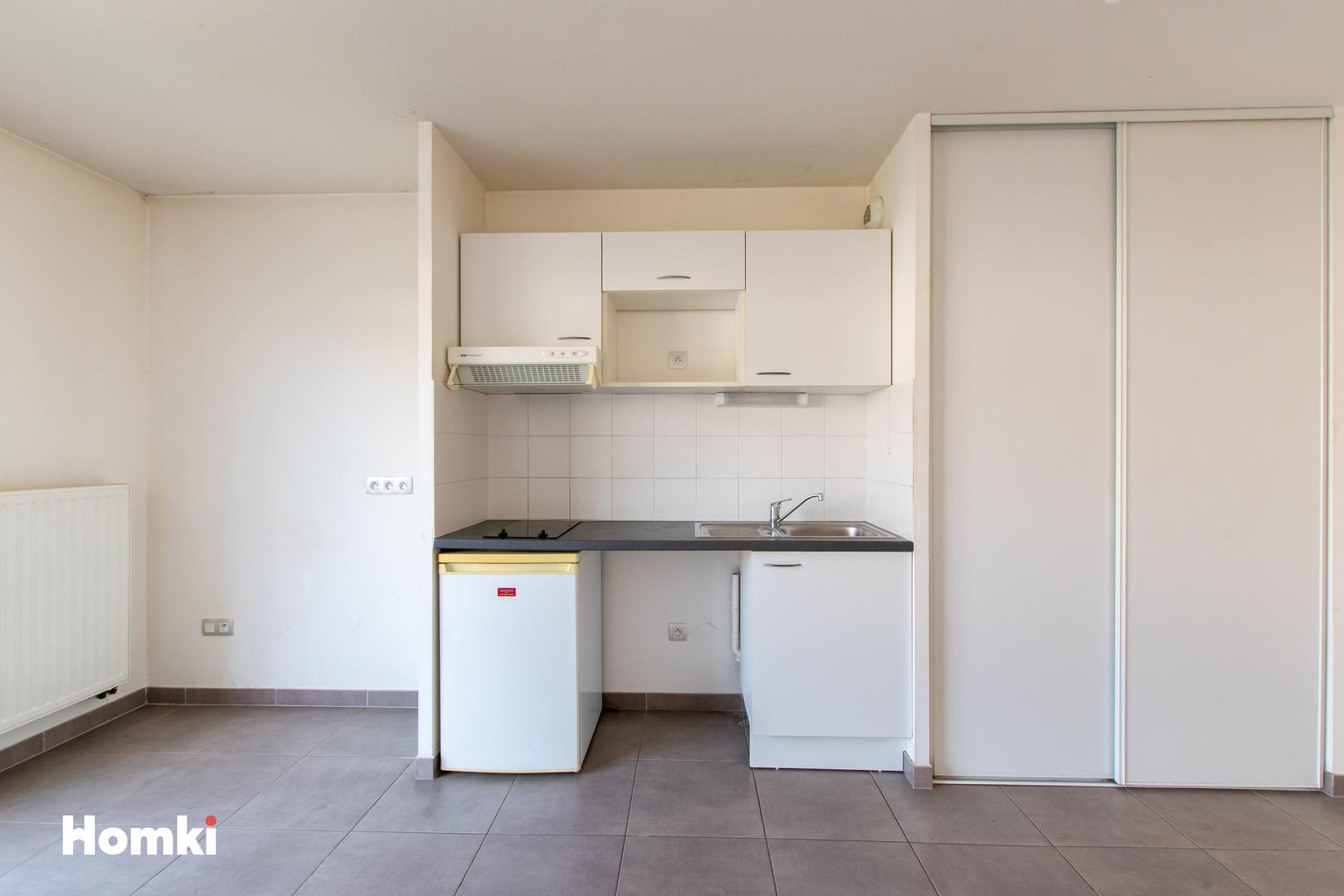Homki - Vente Appartement  de 45.0 m² à Castelnau le lez 34170