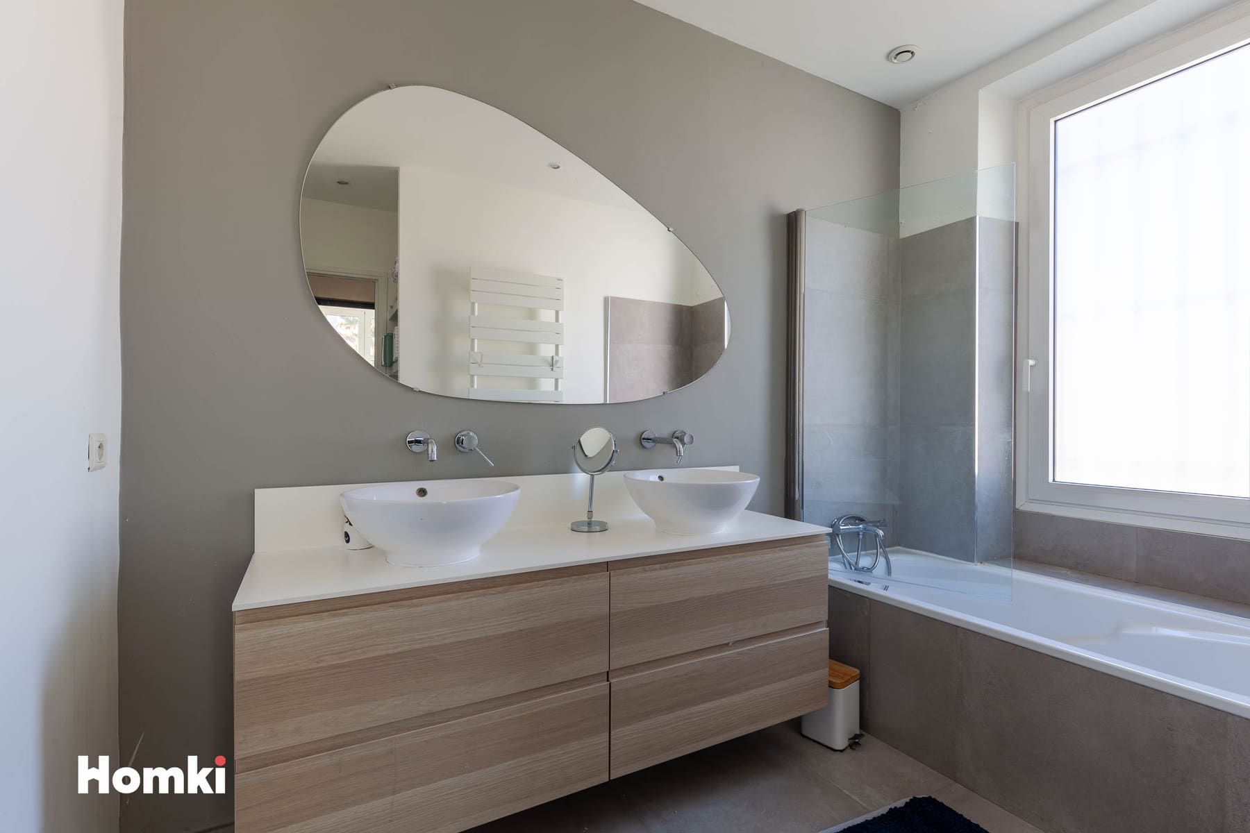 Image de couverture du bien