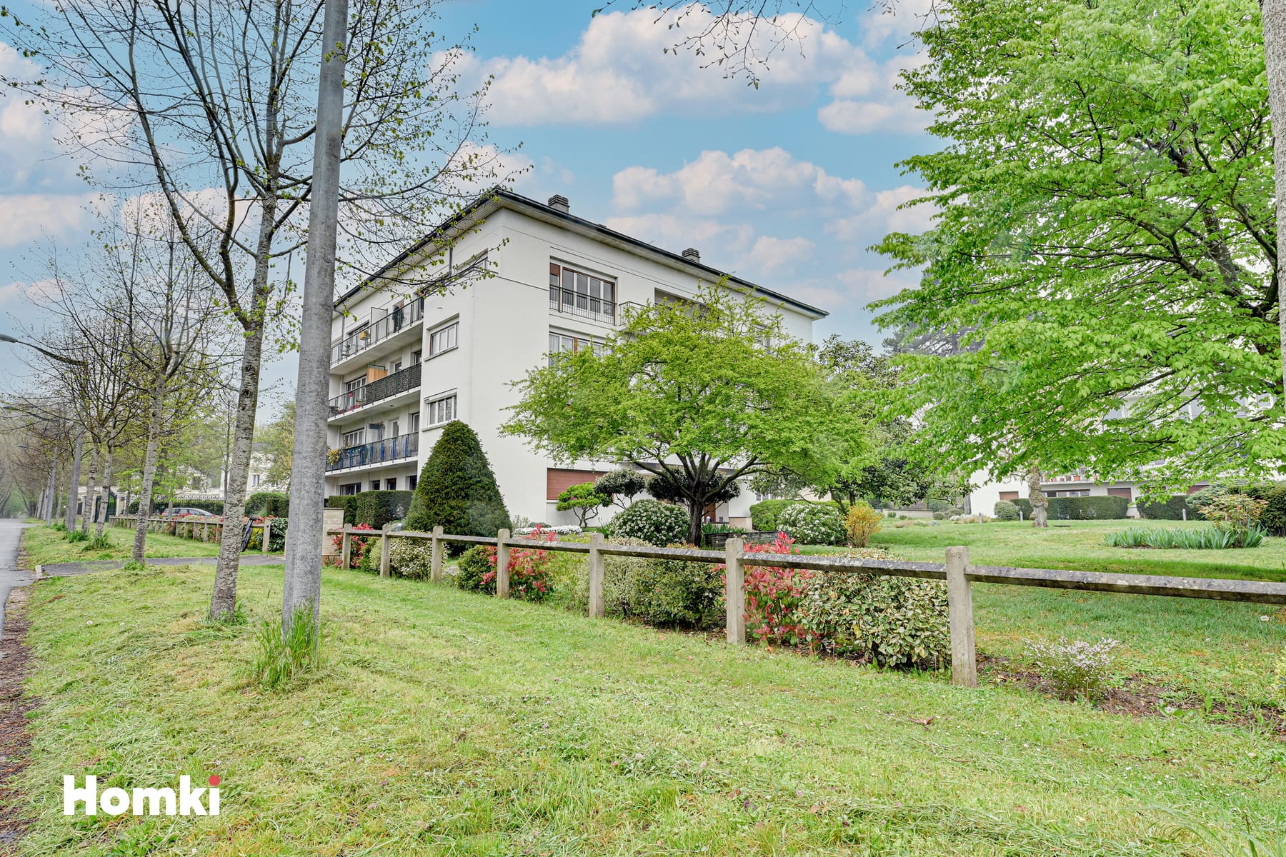 Image de couverture du bien