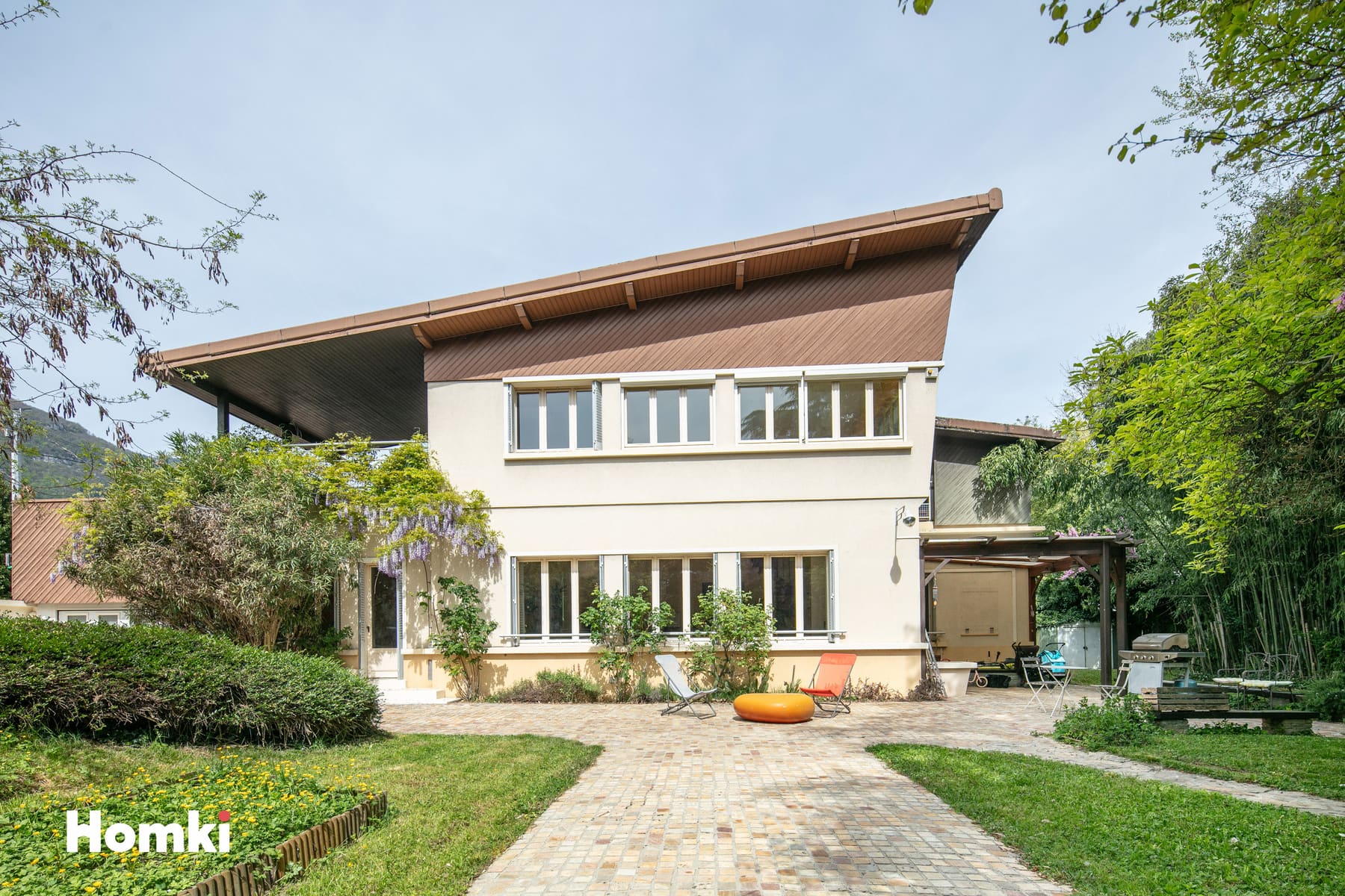 Image de couverture du bien