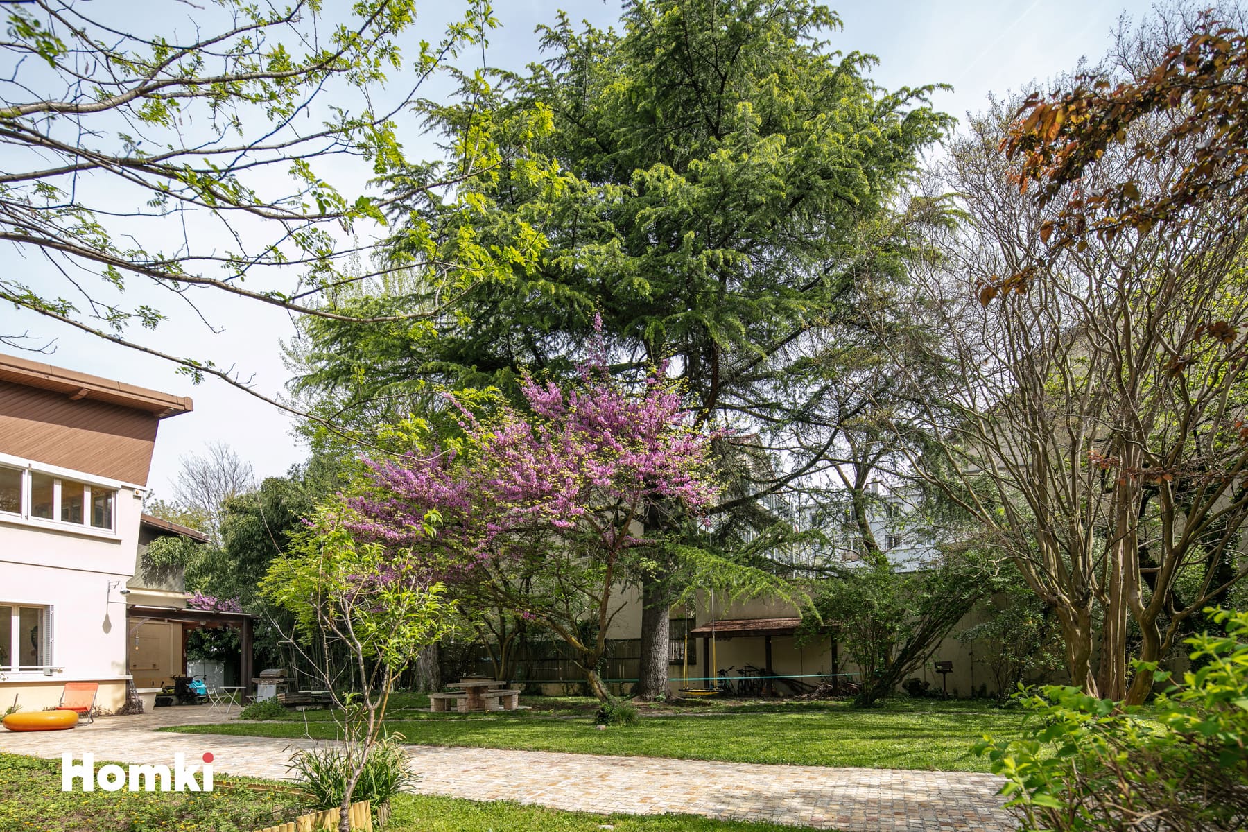 Image de couverture du bien