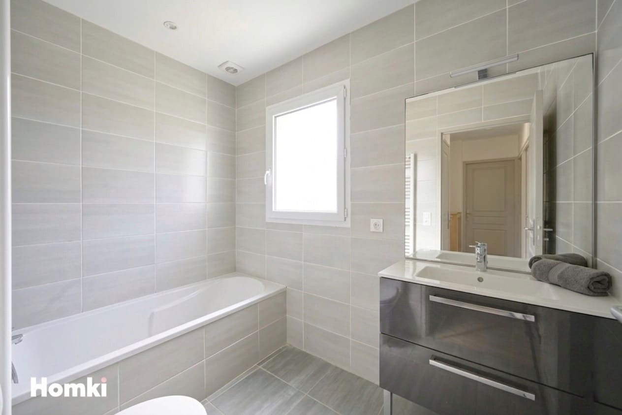 Image de couverture du bien