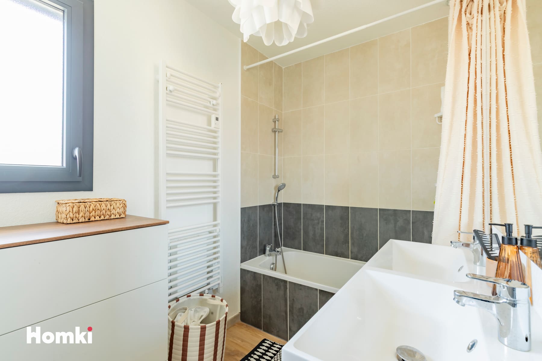 Image de couverture du bien