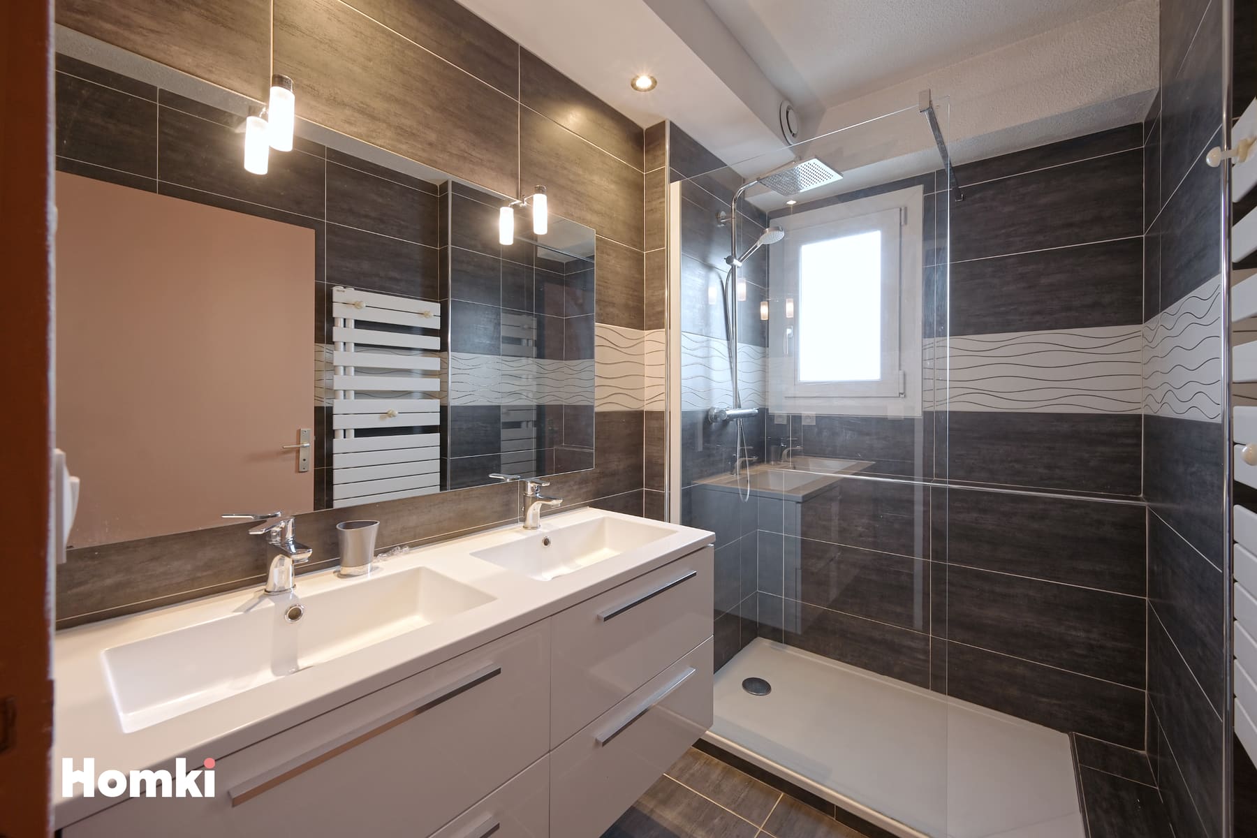 Image de couverture du bien