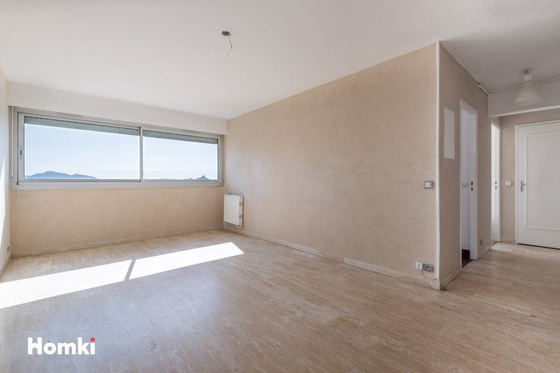 Homki - Vente Appartement  de 51.0 m² à Marseille 13004