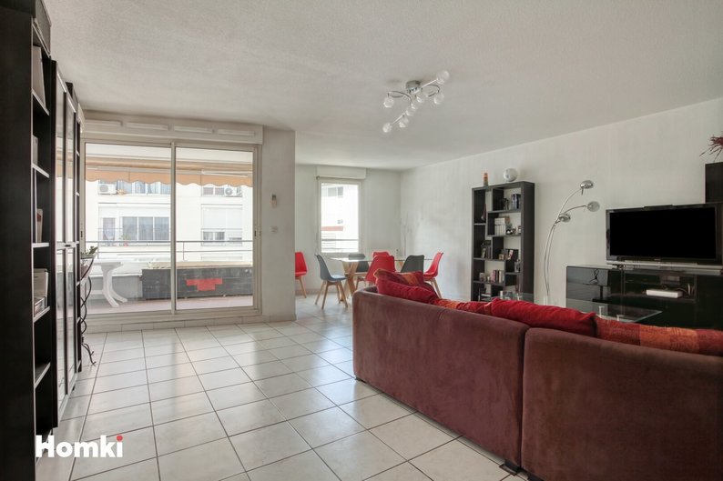 Homki - Vente Appartement  de 85.0 m² à Marseille 13008