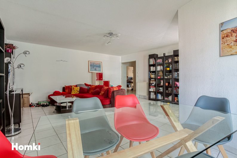 Homki - Vente Appartement  de 85.0 m² à Marseille 13008