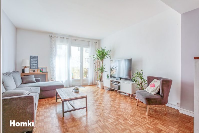 Vente Appartement T3 De 68m2 à Marseille 13006, Rue Breteuil